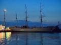 die Gorch Fock I bei Nacht